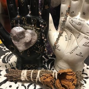 Druzy Agate Heart Necklace